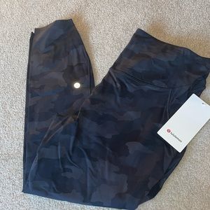 Lululemon Base Pace HR Tight 25”